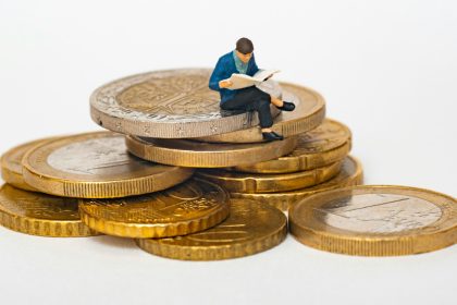 Titelbild Geld und Studium